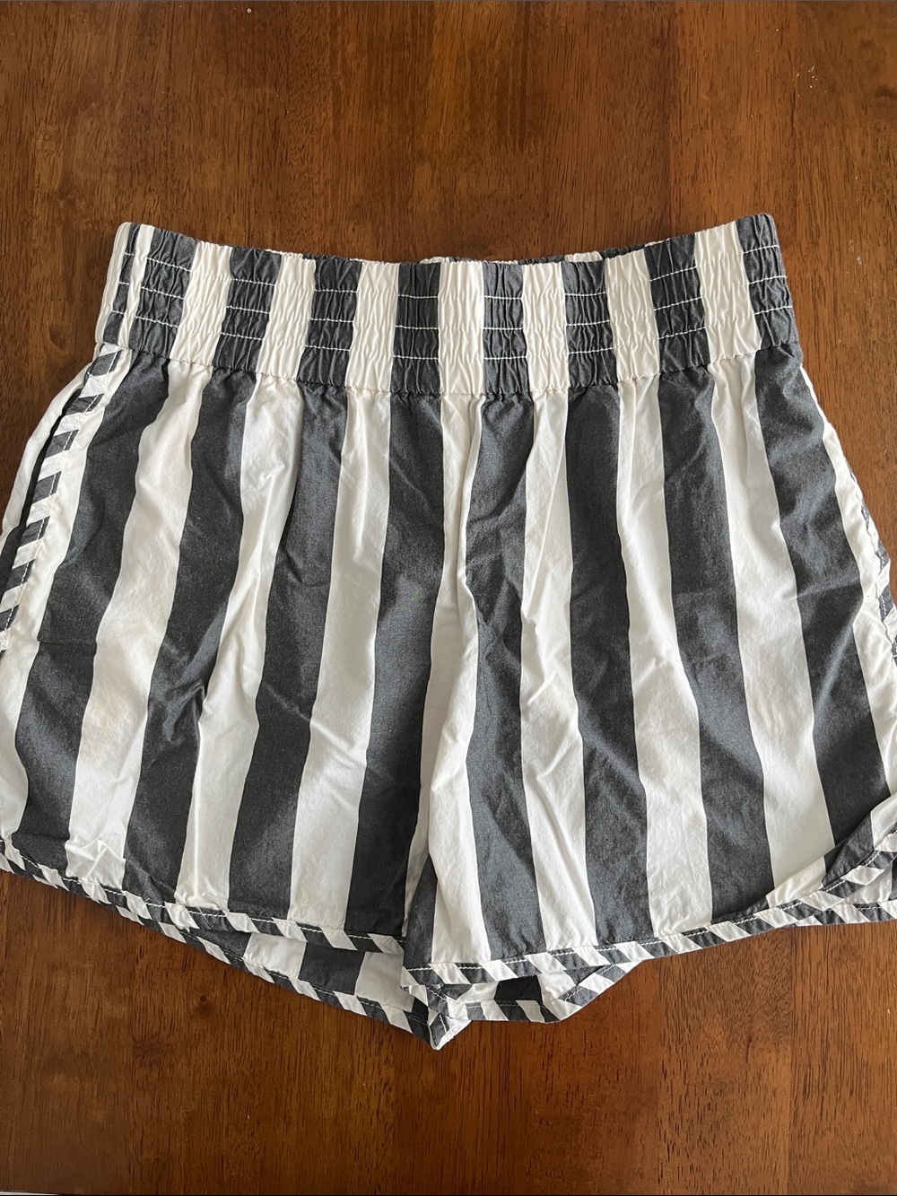 Everlane The Poplin Boxer Short - Bone / Black Small - Picture 6 of 9